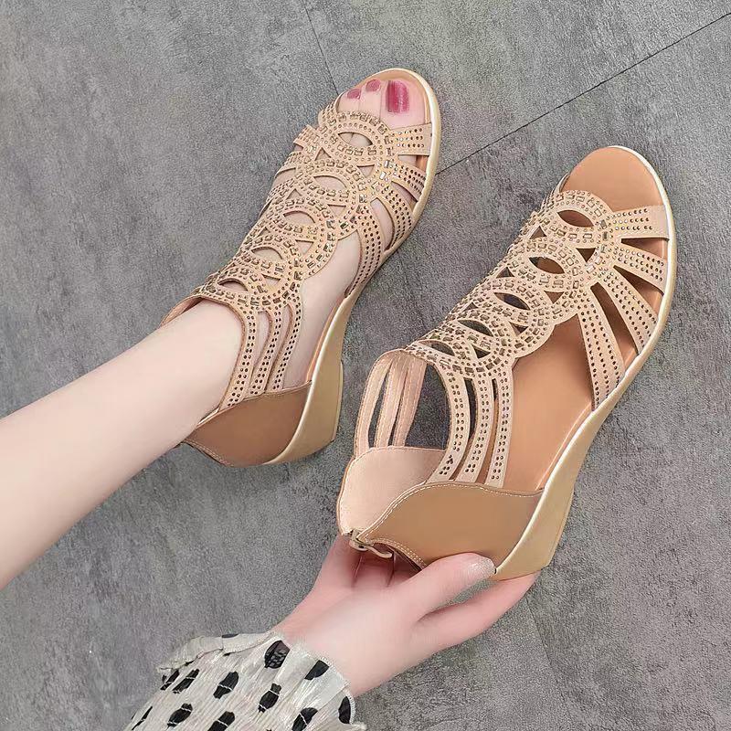 Ladies Soft Sandals Roman Style