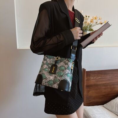 PU Leather Snakeskin Print Crossbody Bag - Munsieur