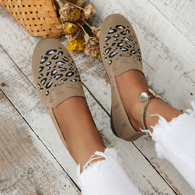 Leopard Mesh Round Toe Flat Slip-Ons - Munsieur