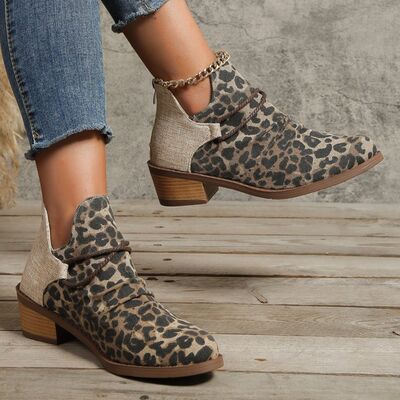Contrast Canvas Low Heel Boots - Munsieur