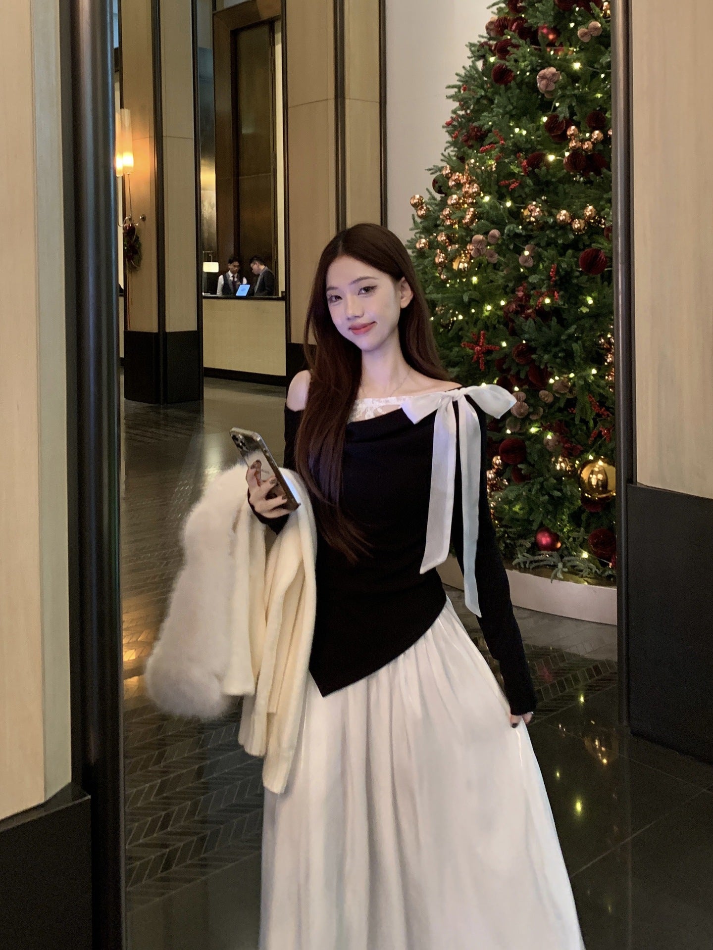 Women's Dress Elegant Autumn And Winter Temperament Lace Stitching Dress