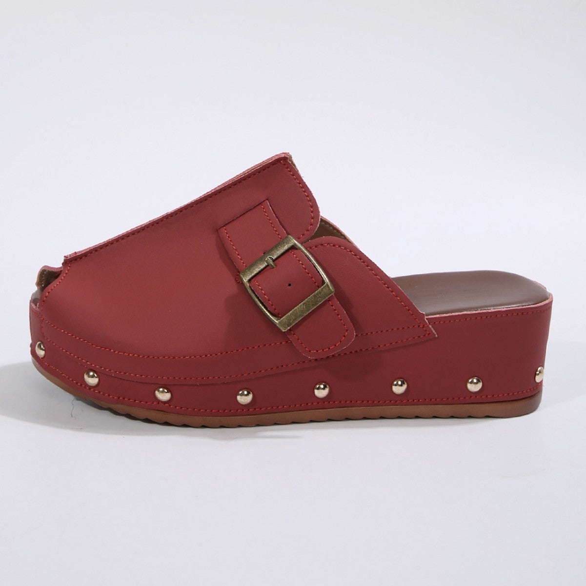 Summer Fish Mouth Wedges With Rivet Buckle Design