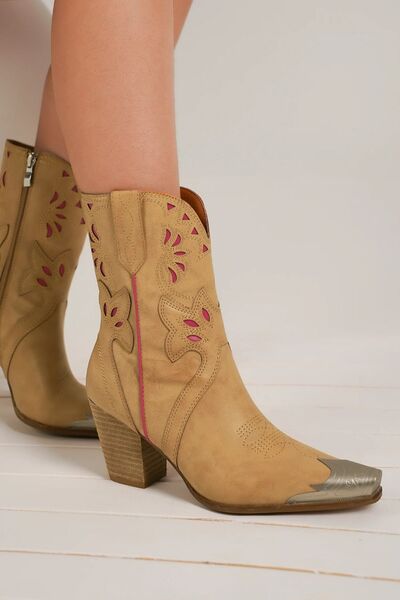 Beast Fashion Cut-Out Floral Embroidery Boots - Munsieur