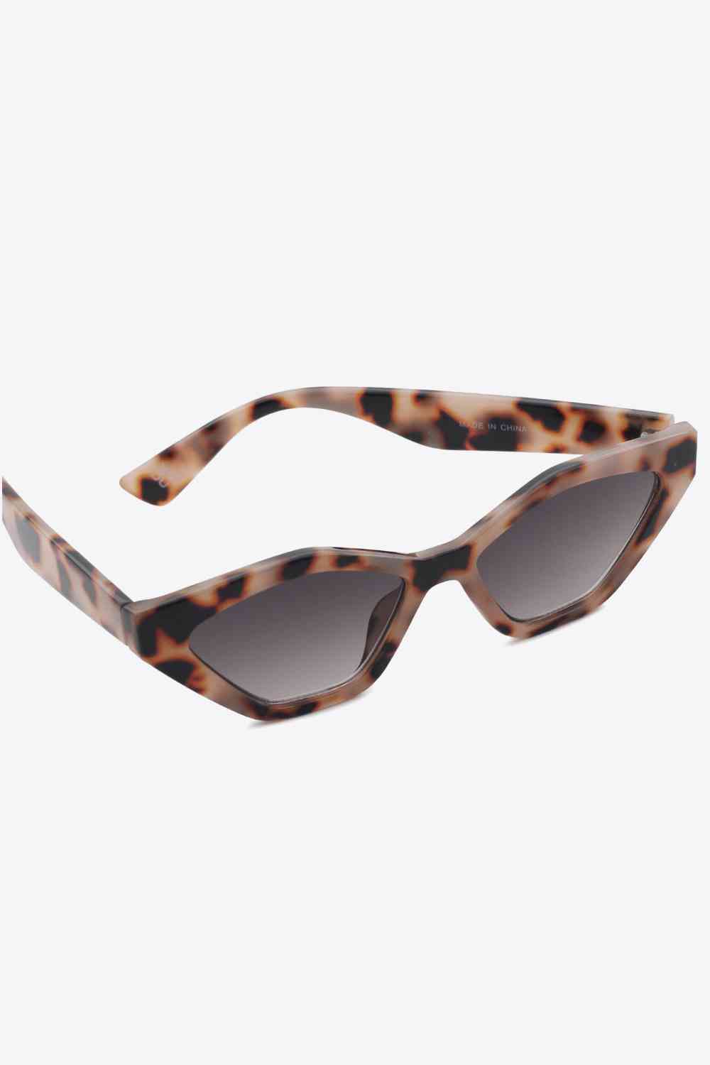 Cat Eye Polycarbonate Sunglasses - Munsieur