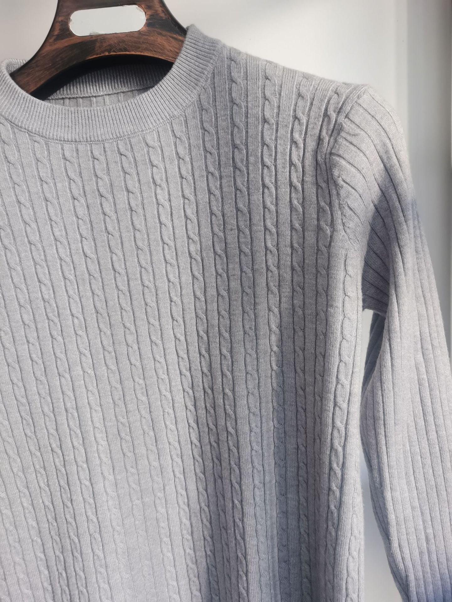 Men's Round Knitted Hoodie Twisted Flower Slim Fit - Munsieur