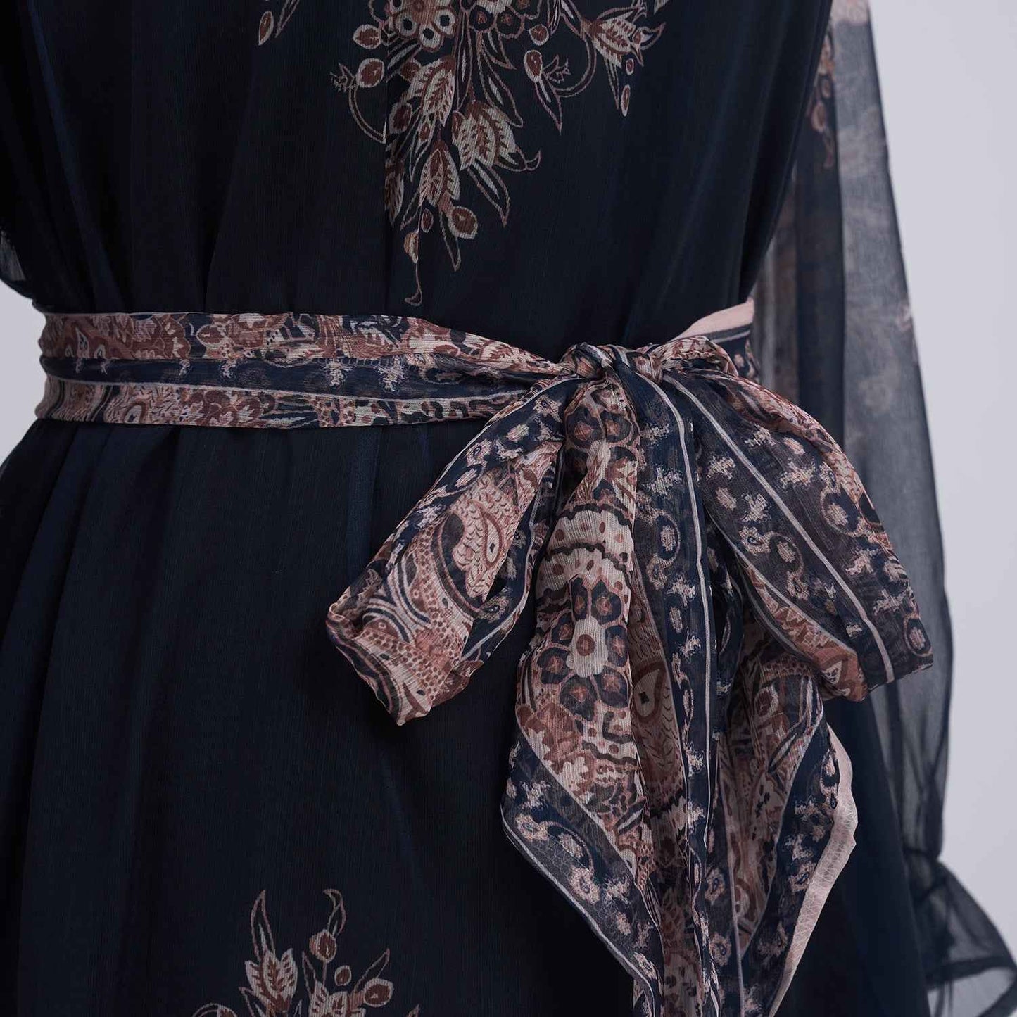 Light Luxury Elegant Retro Printed Long Sleeve Scarf Elegant Dress Two Piece