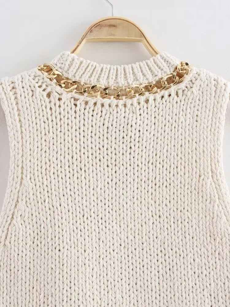 Asymmetric Hem Sleeveless Knitted Sweater