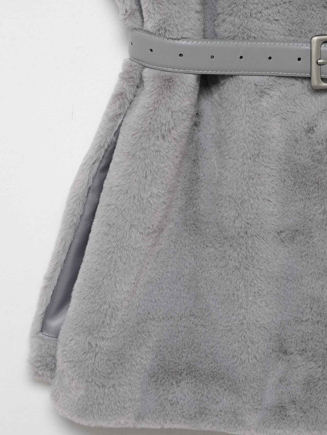 All Match Sleeveless Series Turtleneck Faux Fur Sweater Vest