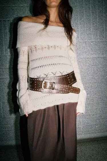 Hollow Cutout Shoulder Baring Sweater