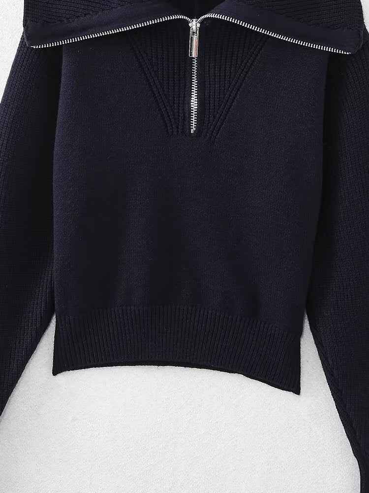 Elegant Knitted Sweater w Zipper