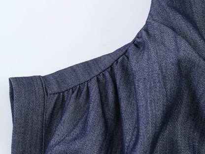 Casual Sleeveless Stand Collar Rivet Buckle Top and Jeans MUNSIEUR