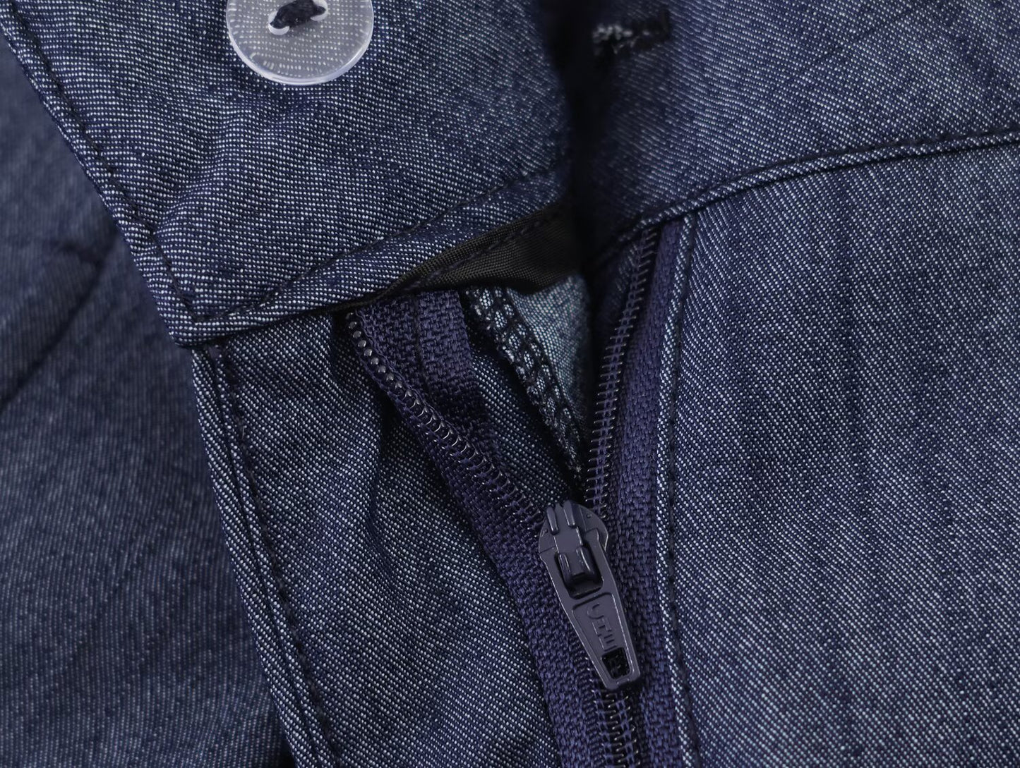 Casual Sleeveless Stand Collar Rivet Buckle Top and Jeans MUNSIEUR