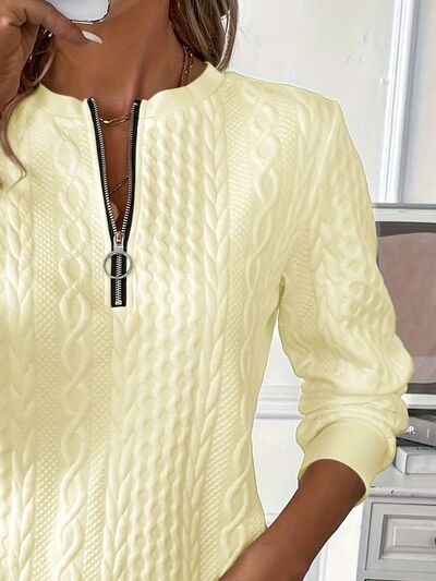 Texture Half Zip Long Sleeve Sweatshirt for Effortless Style - Munsieur
