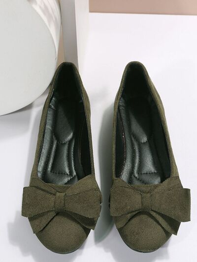 Bow Solid Color Round Toe Flat Slip-Ons - Munsieur