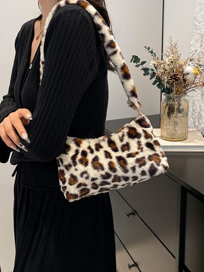 Leopard Fluff Shoulder Bag - Munsieur