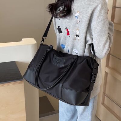 Detachable Crossbody Strap Polyester Travel Bag - Munsieur