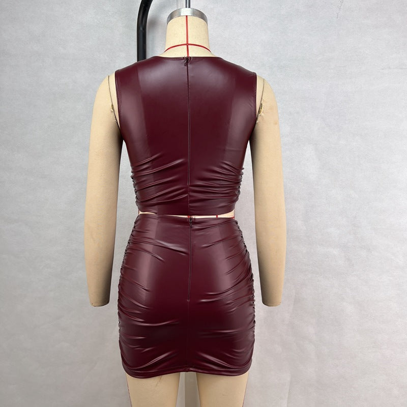 Women's PU Leather Sleeveless Midriff-baring Pleated Skirt Set