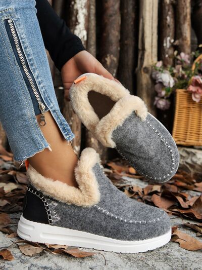 Furry Suede Round Toe Flat Sneakers - Munsieur