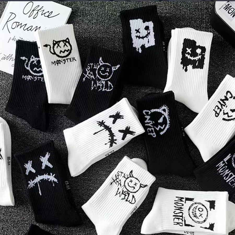Men's Mid-calf Spring And Summer Trends Sports Black And White Socks - Munsieur