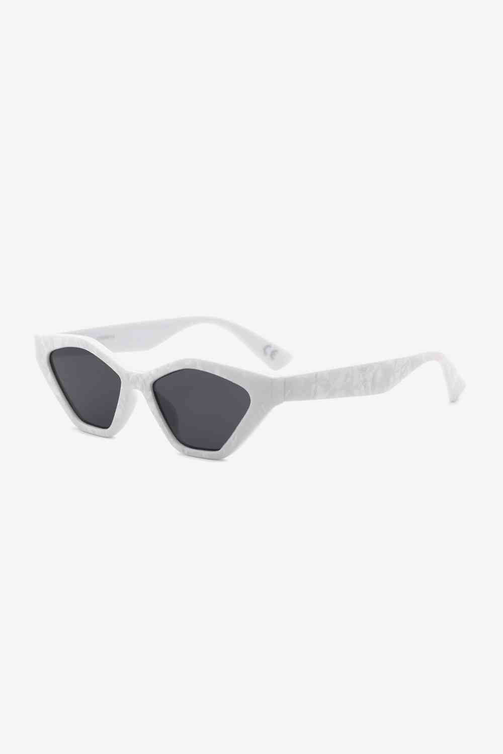 Cat Eye Polycarbonate Sunglasses - Munsieur