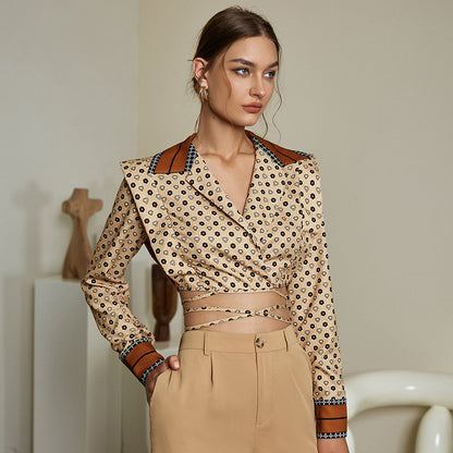 Cropped Commuter Lapel Slim Fit Blouse