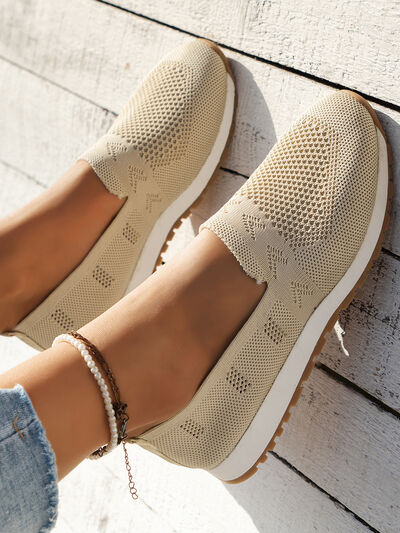 Mesh Round Toe Flat Slip-Ons - Munsieur