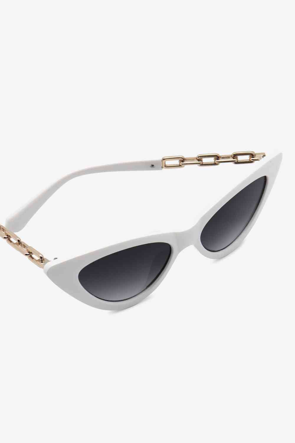 Chain Detail Cat-Eye Sunglasses - Munsieur