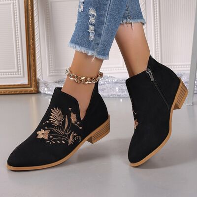 Embroidered Suede Point Toe Block Heel Boots - Munsieur