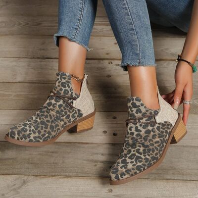 Contrast Canvas Low Heel Boots - Munsieur