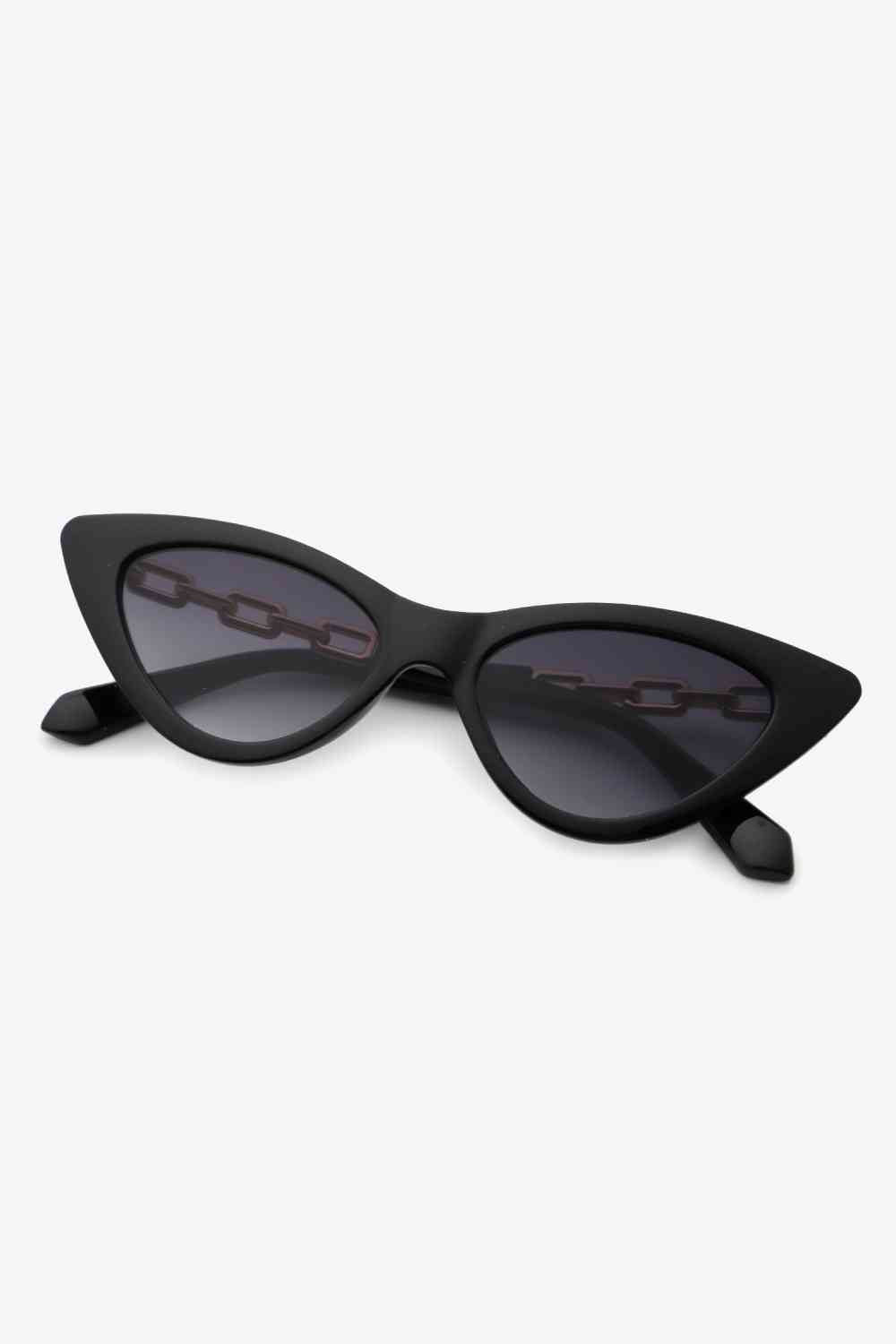 Chain Detail Cat-Eye Sunglasses - Munsieur