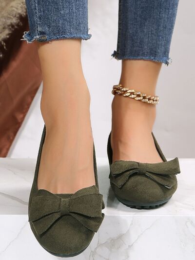 Bow Solid Color Round Toe Flat Slip-Ons - Munsieur