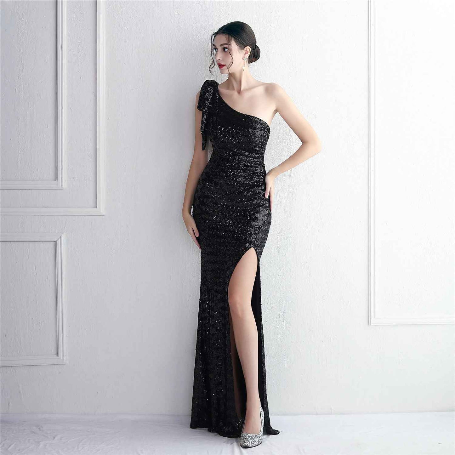 Sequined One Shoulder Appreciation Dinner Slim Fit Fishtail Wedding Dress