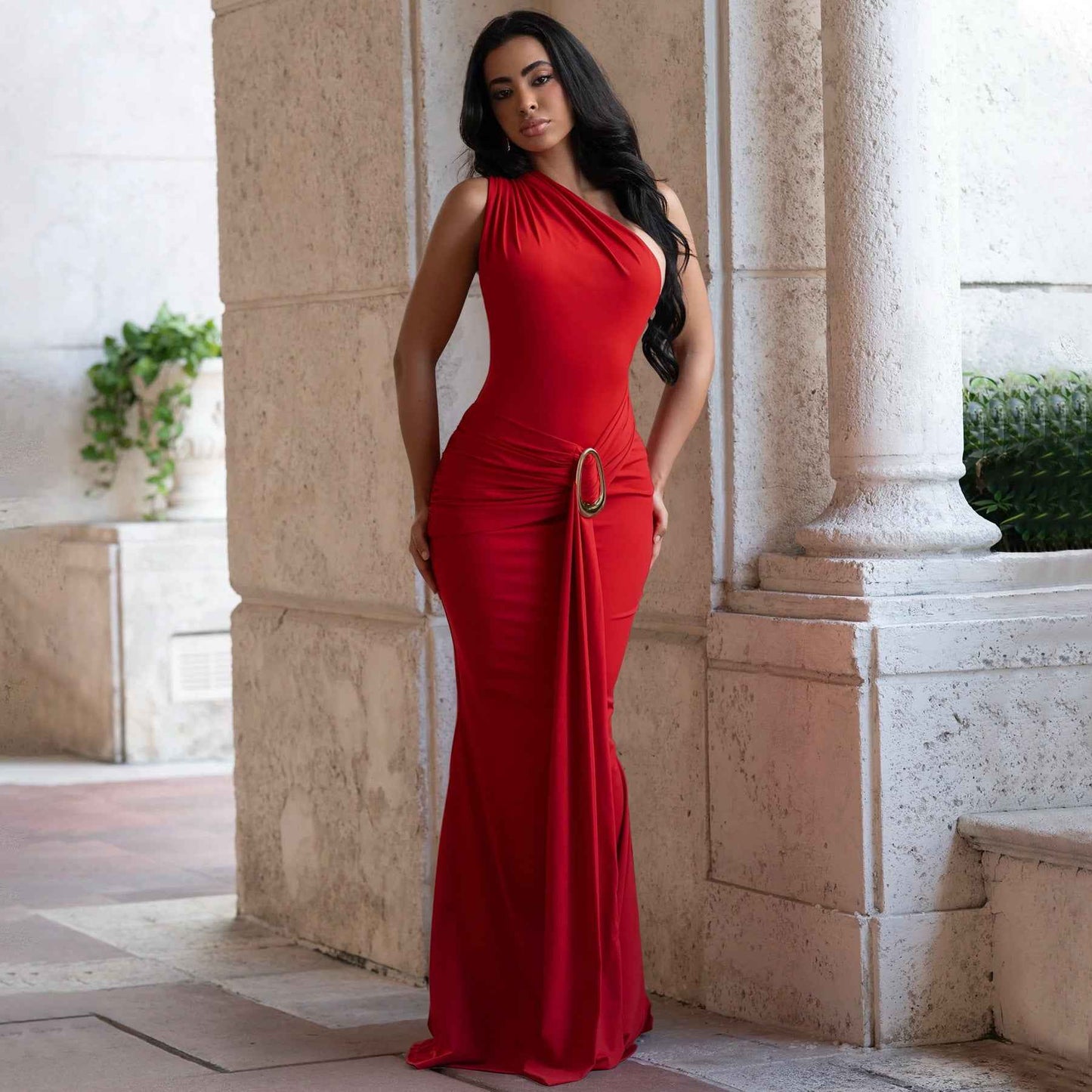 Women Metal Decoration Sexy Backless Dress One Shoulder Slim Dress