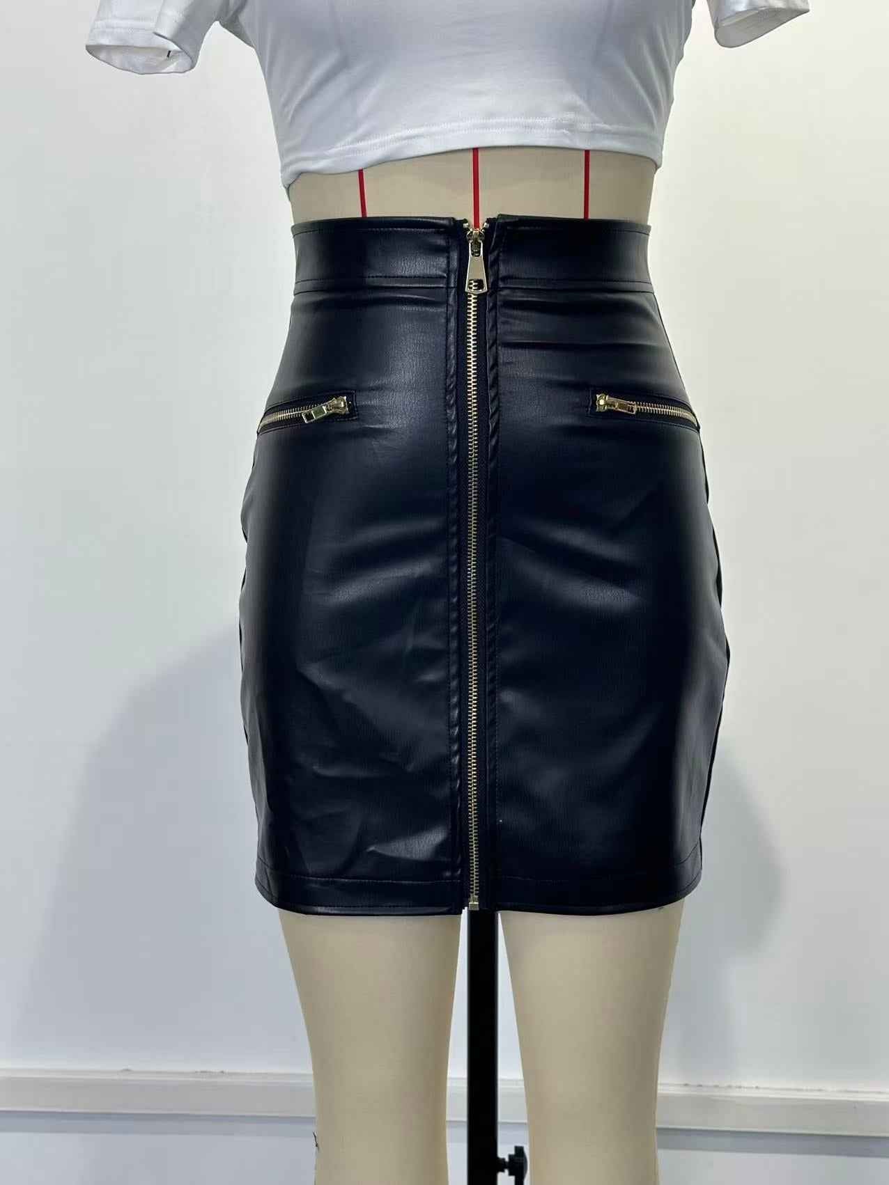 Sexy Slim Fit Zipper Stitching Faux Leather Hip Skirt