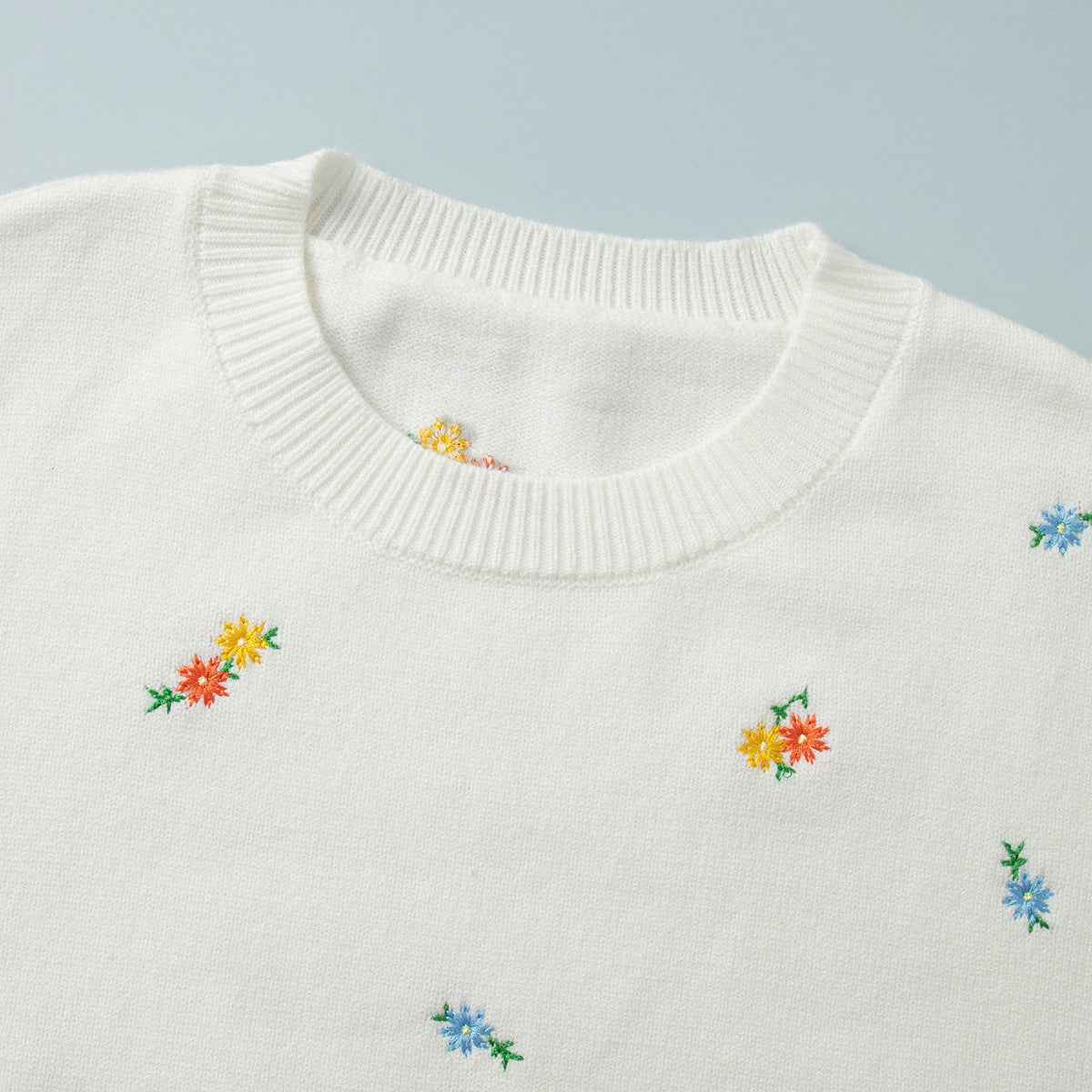 Pullover Embroidered Floral Sweater