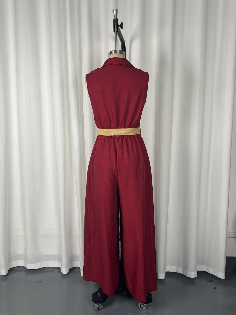 Women's Linen Summer Casual Sleeveless Jumpsuit with Buckle
