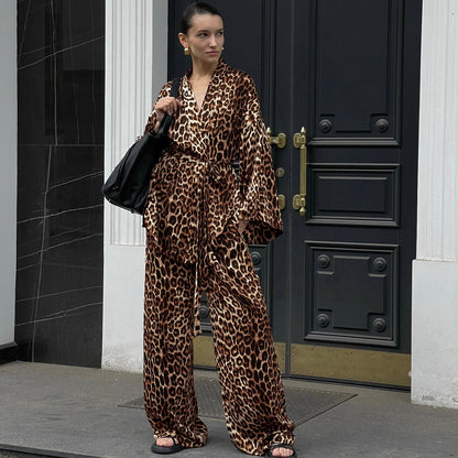 Women's Leopard Print Long-sleeved Jumpsuit Two-piece Set