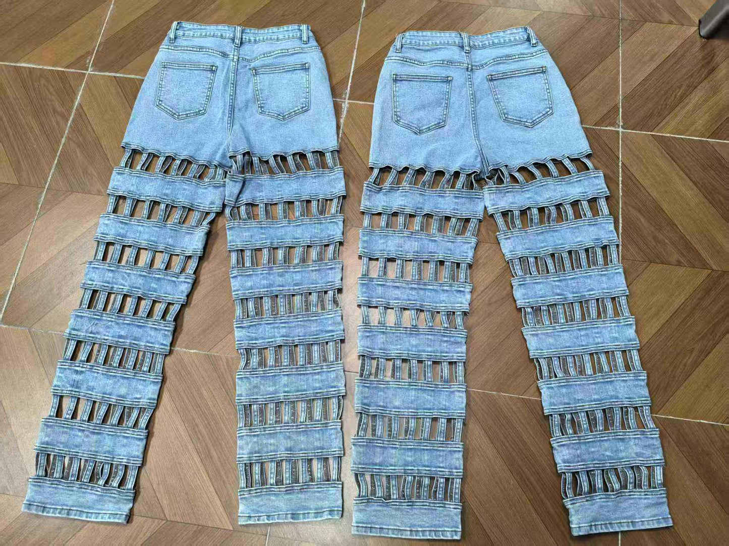 Women Ripped Jeans