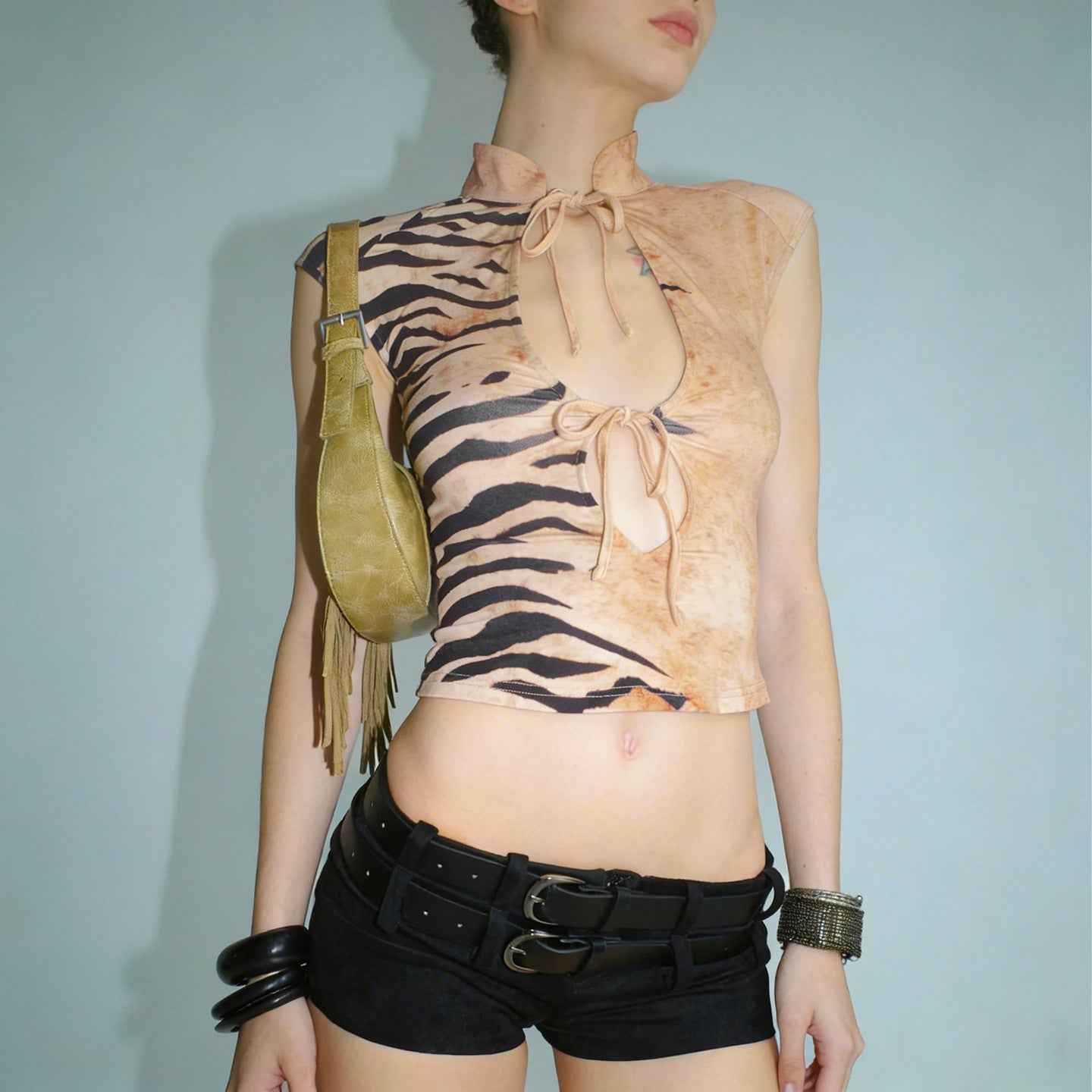 Animal Print Contrast Color T-shirt