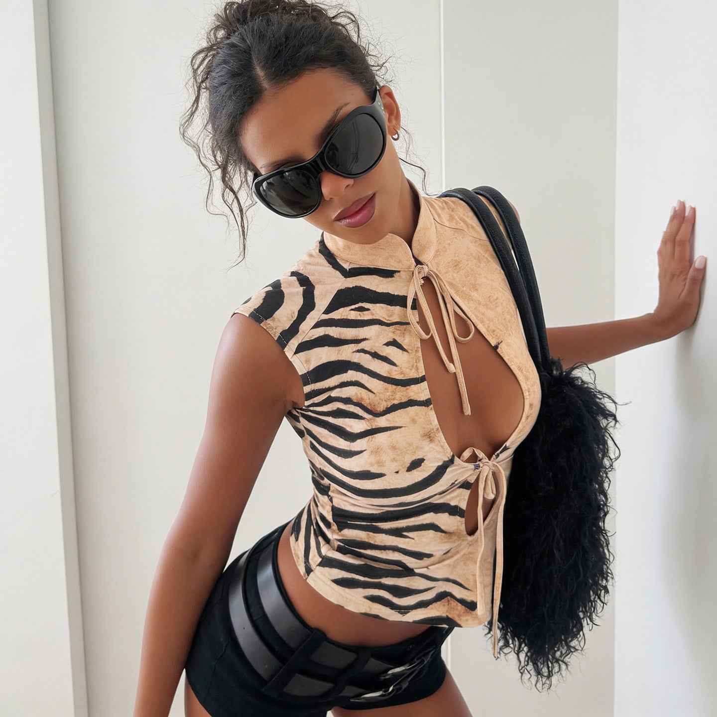 Animal Print Contrast Color T-shirt