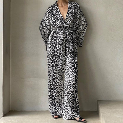 Women's Leopard Print Long-sleeved Jumpsuit Two-piece Set