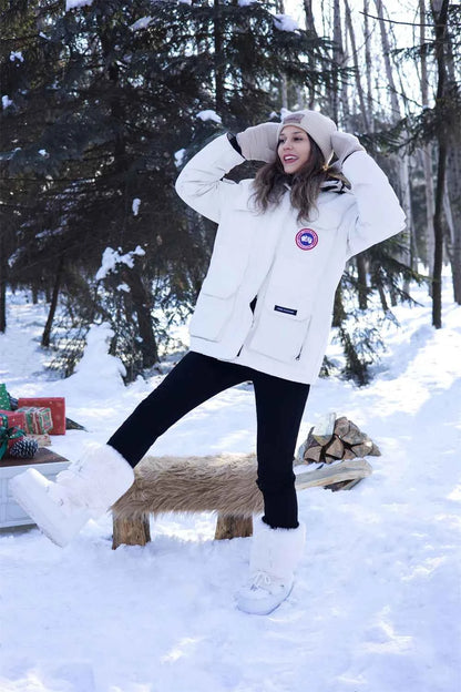 Fluffy Fur Boots 2025 Winter Fashion Sexy Faux Fox Fur Snow Boots Ladies Furry Warm Cotton Boots Female Outdoor Ski Boots