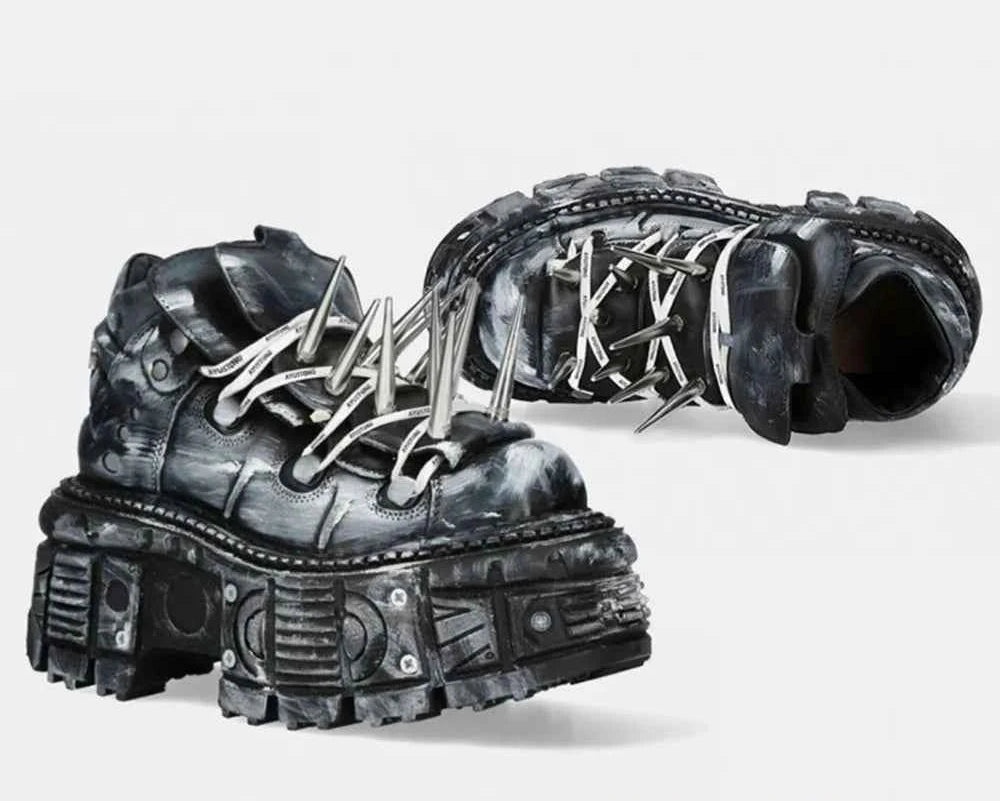 Platform Spiked Rivet Motorcycle Boot Men and Women 2024 New Punk Rock Pumps Round Toe Fashion Street 35-45 Sports Casual Boots