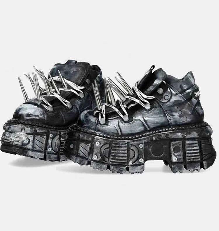 Platform Spiked Rivet Motorcycle Boot Men and Women 2024 New Punk Rock Pumps Round Toe Fashion Street 35-45 Sports Casual Boots