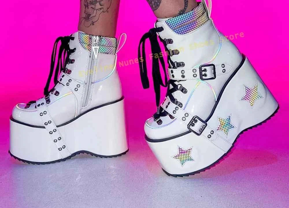 Green Spaced Out Platform Boots Round Toe Wedge Belt Buckle Lace Up Patchwork Women Cyberpunk Boots Gothic Style Y2K Shoes 2025