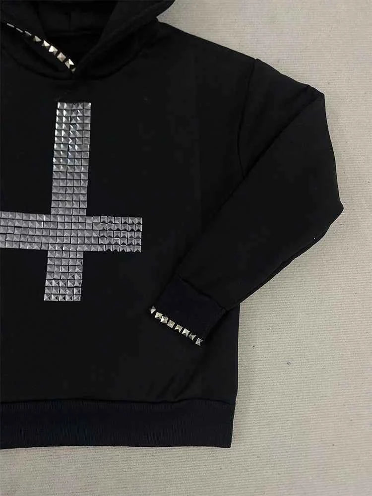 Winter Women's Studded Cross Hoodie | Gothic Streetwear | MUNSIEUR