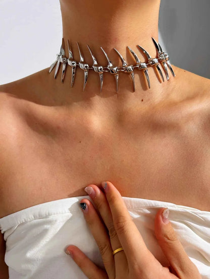 Edgy Niche Hip-Hop Thorn Skeleton Alloy Women's Necklace Accessories