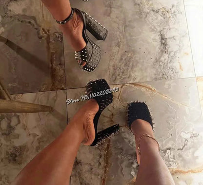 Sexy Spikes Square Toe Pumps Rivet Buckle Straps Chunky High Heel Suede Shallow Cross-tied Punk Shoes 2025 New Fashion Women