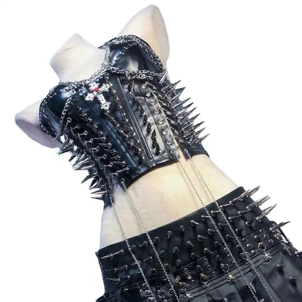 Grunge Emo Clothing ALT Punk Rock Clothes with Spikes Y2K Tops Festival Bra Teens Cyber Sexy Gothic Tank Goth T-shirt
