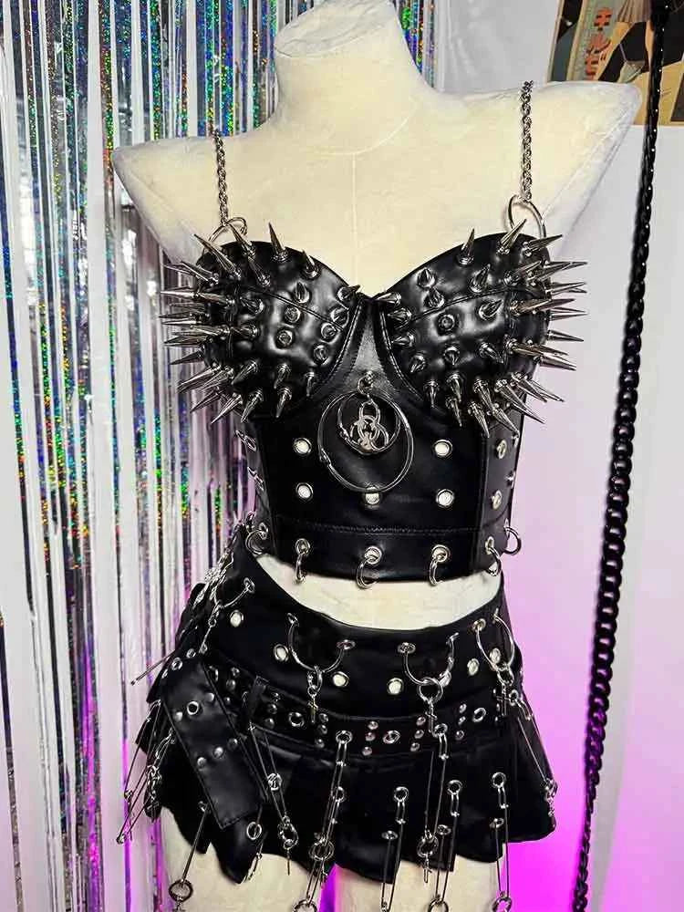 Gothic Emo Punk Woman Top with Spikes Grunge PU Leather Tank Y2K Alternative Clothing Sexy Party Club Wear T-shirt for Women